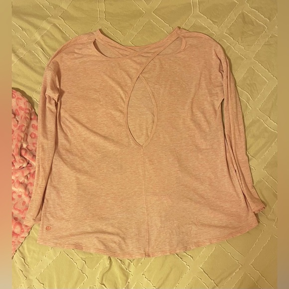 Lululemon Back Into It Long Sleeve! - Picture 5 of 5
